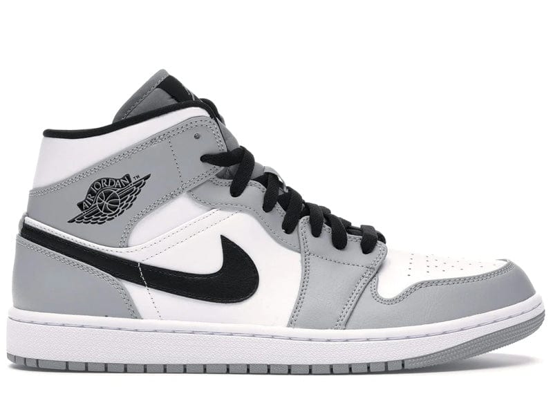 Nike Air Jordan 1 Retro "Light Smoke Grey"